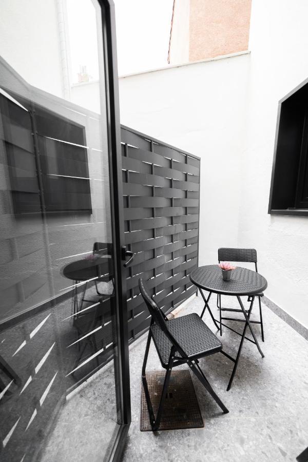 Apartamentos Mk77 Leon - Lahoz Εξωτερικό φωτογραφία