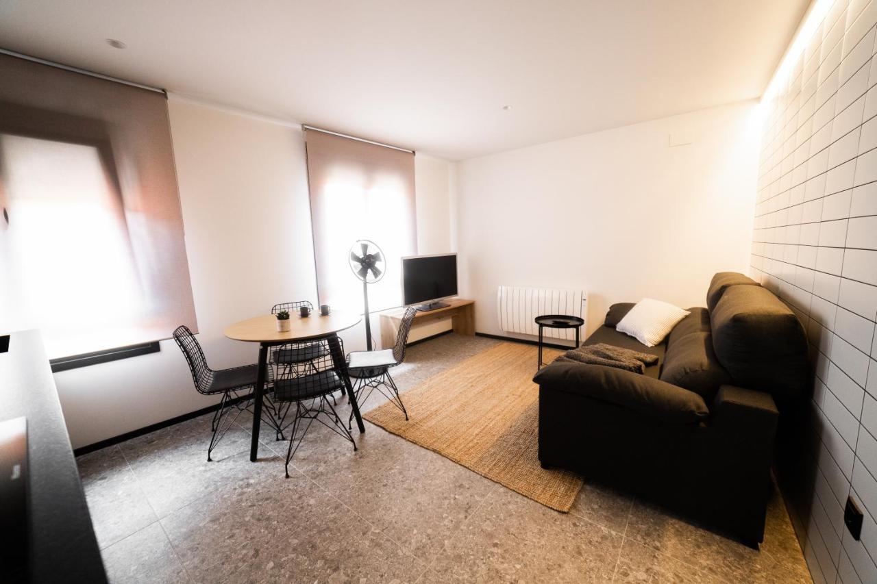 Apartamentos Mk77 Leon - Lahoz Εξωτερικό φωτογραφία