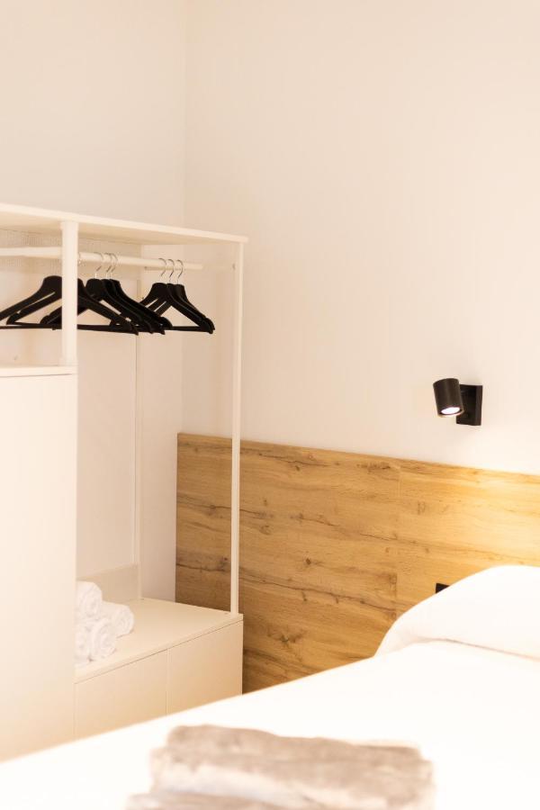 Apartamentos Mk77 Leon - Lahoz Εξωτερικό φωτογραφία