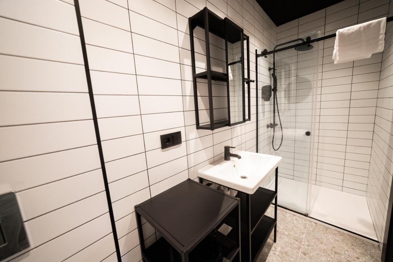 Apartamentos Mk77 Leon - Lahoz Εξωτερικό φωτογραφία