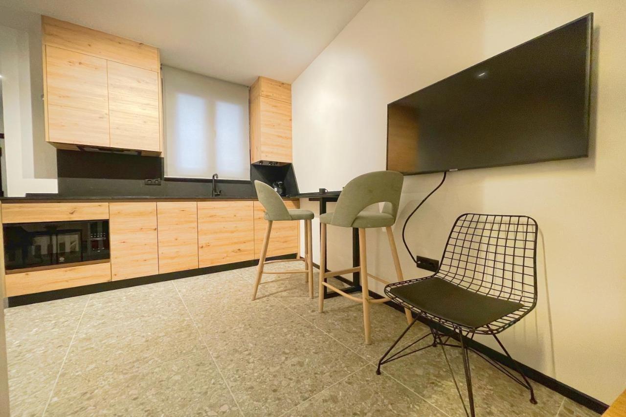 Apartamentos Mk77 Leon - Lahoz Εξωτερικό φωτογραφία
